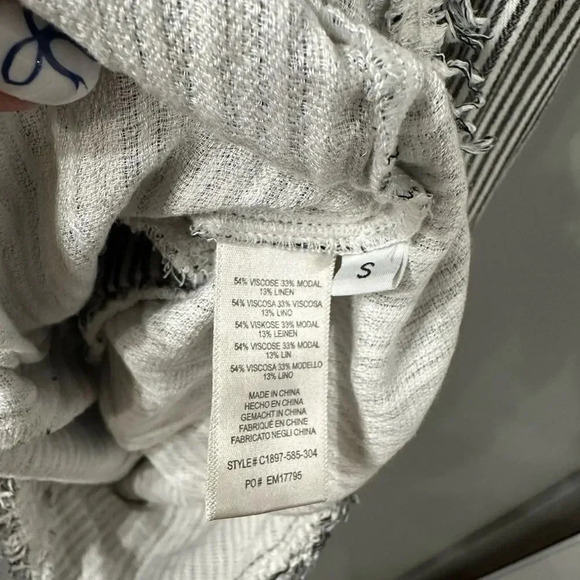 Cloth & Stone Anthropologie Striped Romper Size Small - Picture 7 of 7